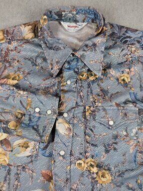 Vintage Wrangler Shirt Men's Large Long Sleeve Western Pearl Snap Made In USA